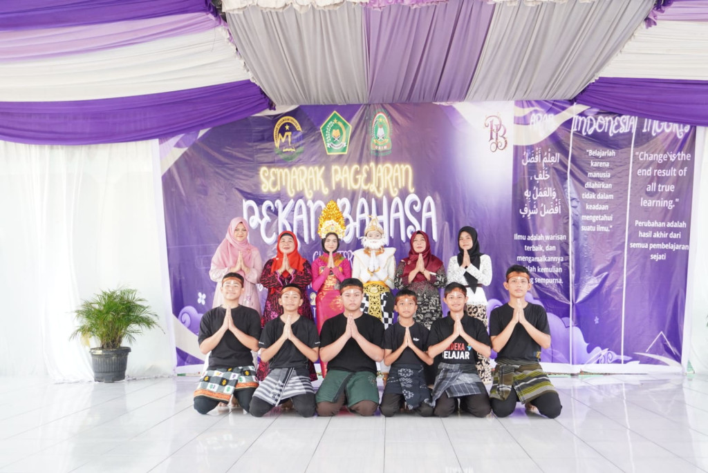 Semarak Pekan Bahasa Chapter 2 di MTsN 2 Medan 