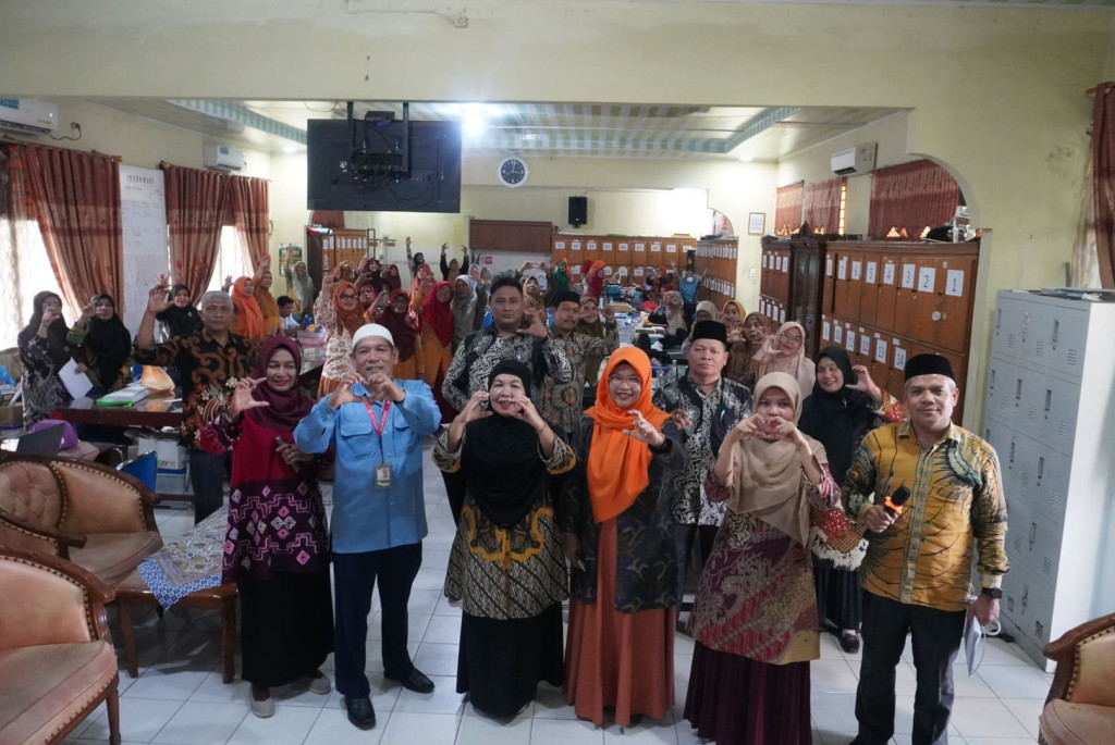 MTsN 2 Medan Gelar Workshop Implementasi Kurikulum Berbasis Cinta