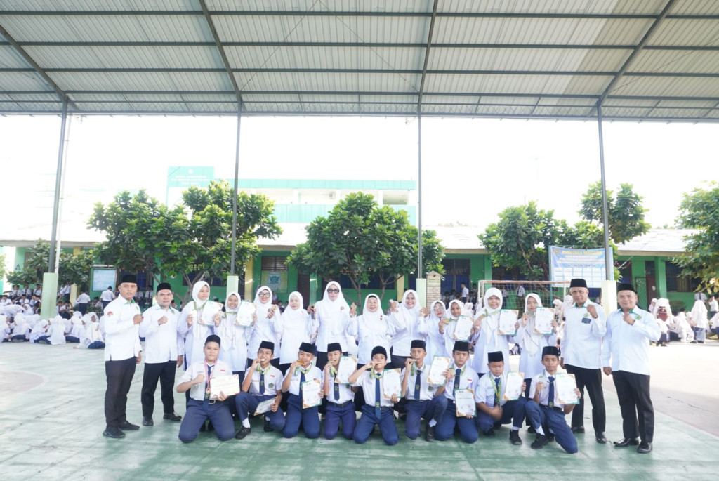 Taekwondo MTsN 2 Medan Sabet 11 Medali Bergengsi Walikota Championship