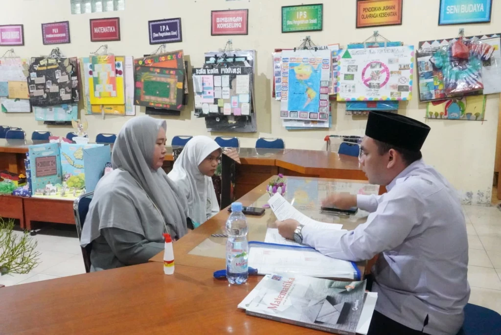 MTsN 2 Medan Gelar Wawancara dan Pakta Integritas Jalur Prestasi