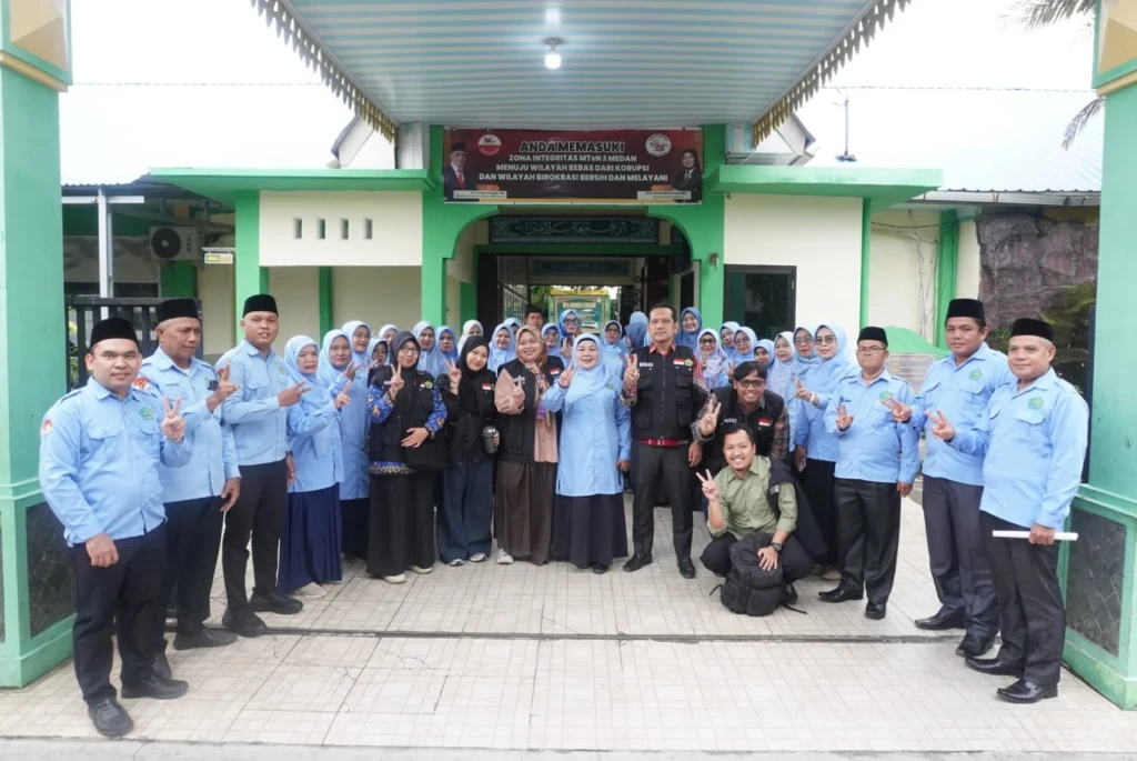 MTsN 2 Medan Jadi Lokasi Pembuatan Konten Implementasi KBC oleh Tim HDI Kanwil Kemenag Sumut