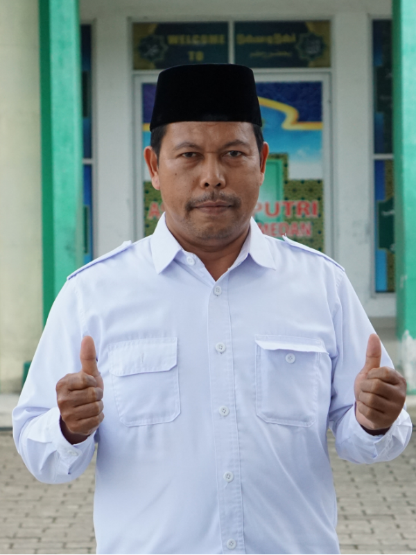 Ishak Hasibuan, S.Pd.I