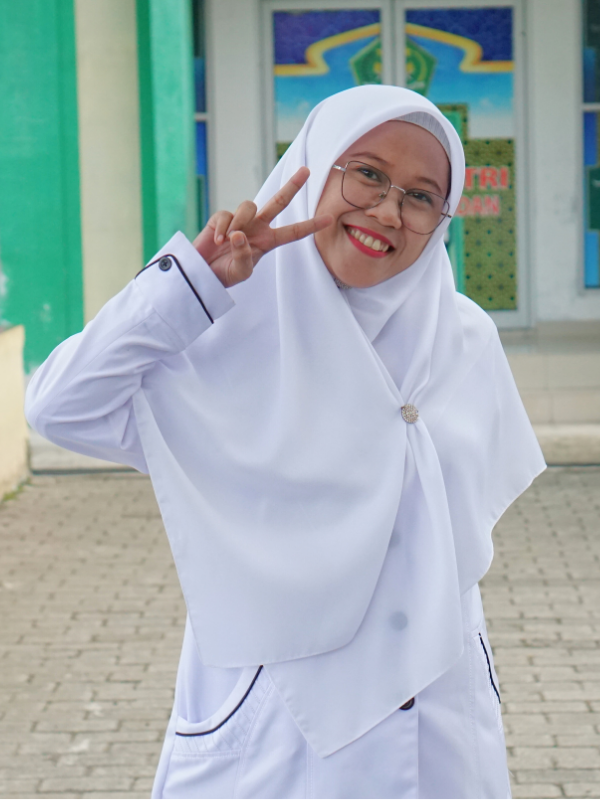 Ratih Swastika Zulmi, S.Pd.I