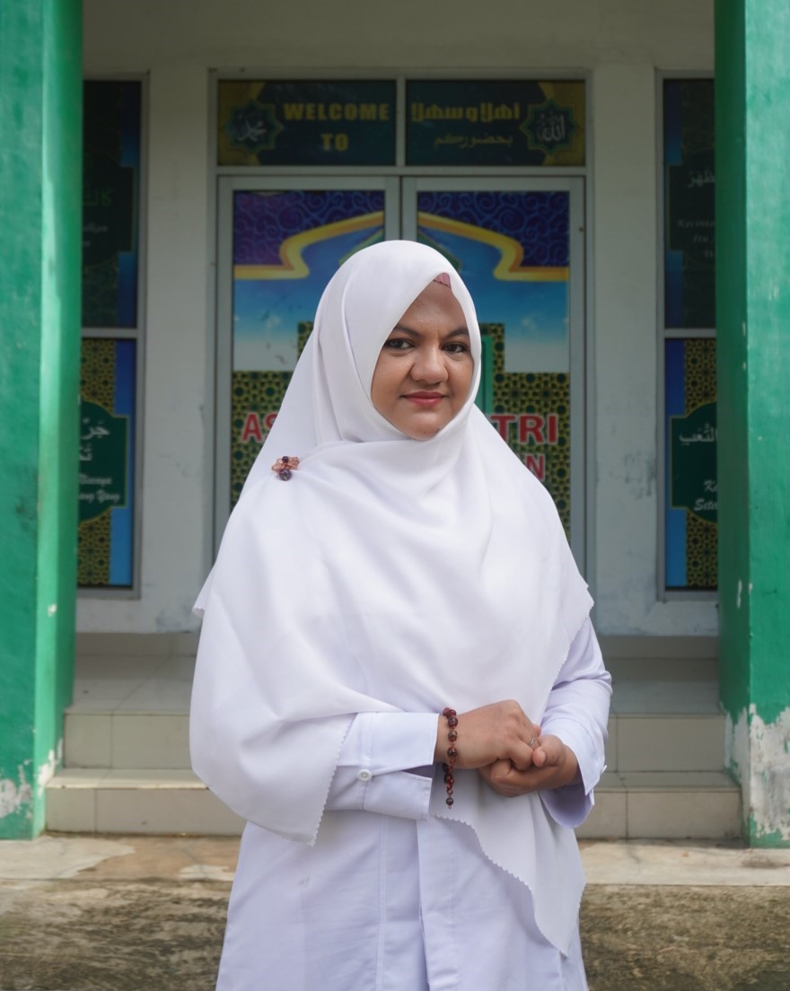 Ertina Br Barus, S. Pd